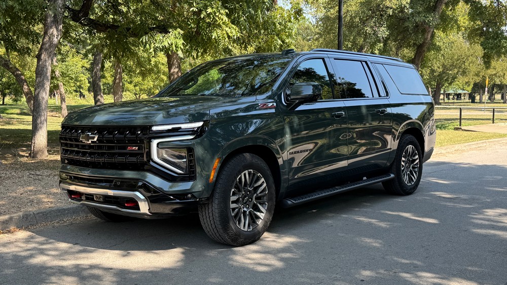 Chevy Suburban Z71 2025