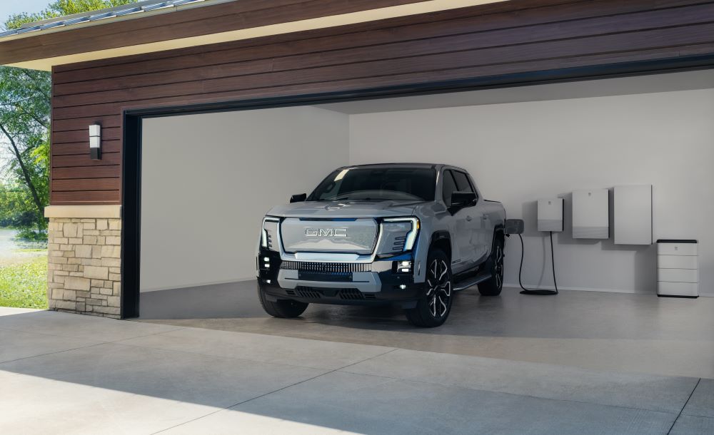 2025 GMC Sierra EV Denali