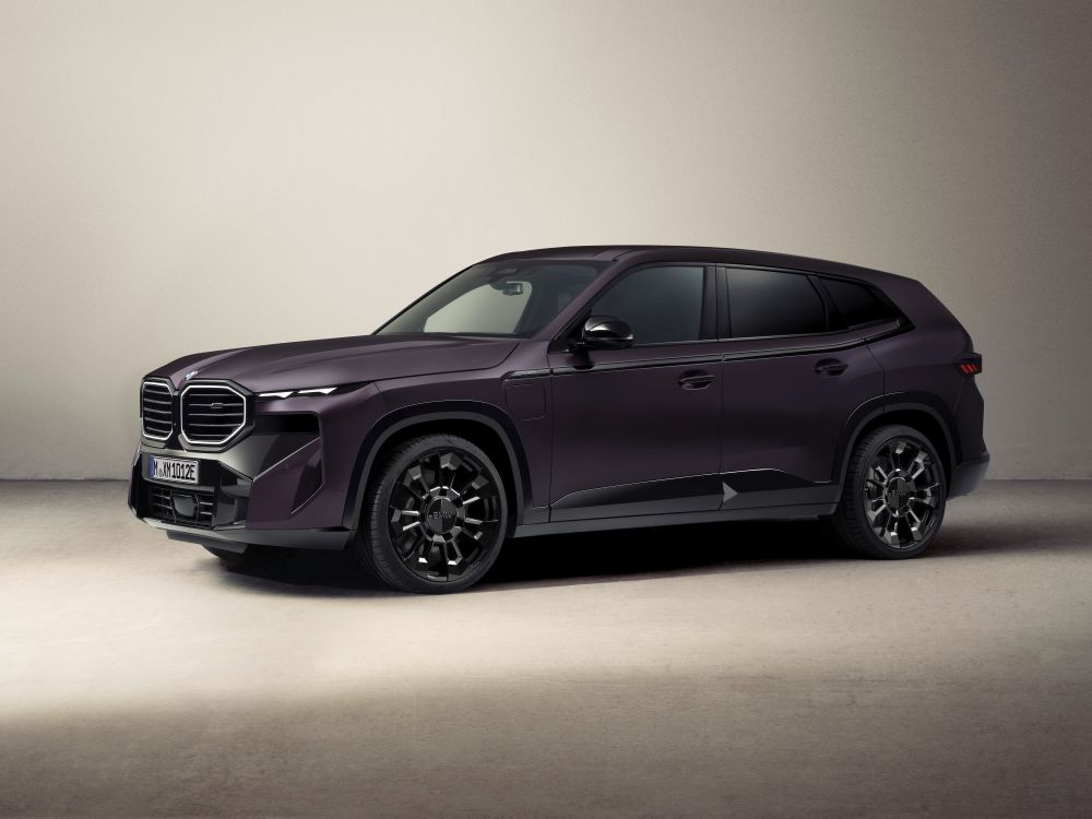 2025 BMW XM by Kith