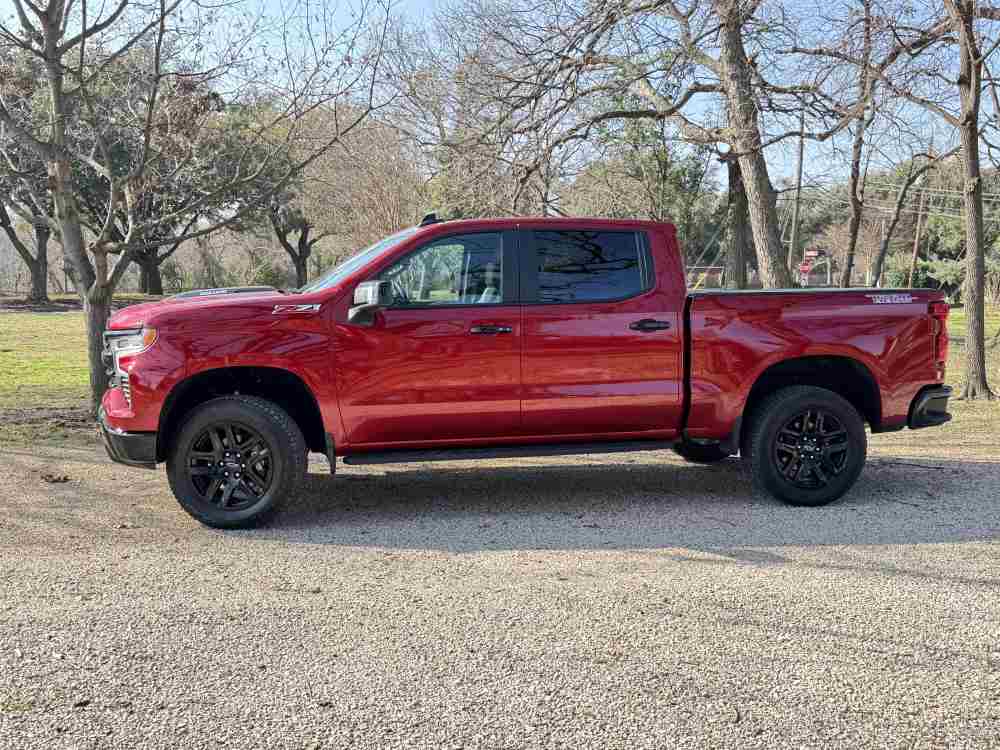 Chevrolet Silverado Crew LT TrailBoss 4WD 2025