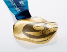 Las medallas de Oro de las Olimpíadas de Invierno poseen oro recuperado de basura electrónica. 1