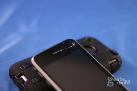 GeeksRoom Reviews: OtterBox Defender Series para Iphone 3G/3GS 8