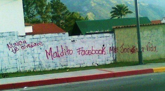 El Muro de Facebook en la Vida Real.[HUMOR] 2