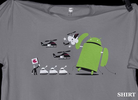 La Camiseta Geek de la Guerra Google vs Apple. 1