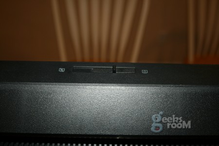 GeeksRoom Review: Lenovo Todo en Uno ThinkCentre M90z 3
