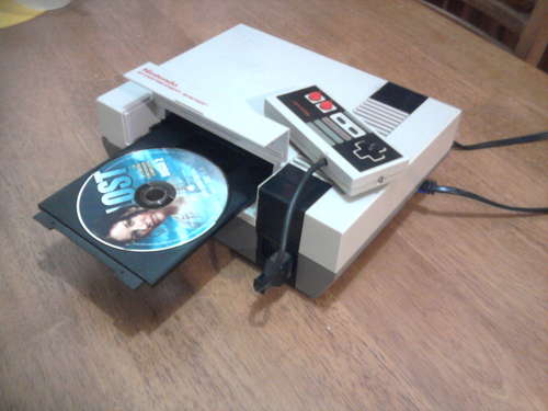 Convierte su nintendo NES en un reproductor de DVD.[Vídeo] 1