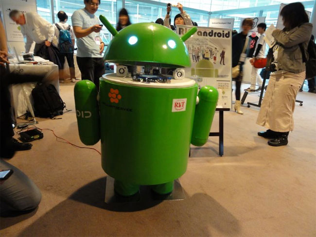 RIC Robot: La mascota de Android en la vida real.[Video] 1
