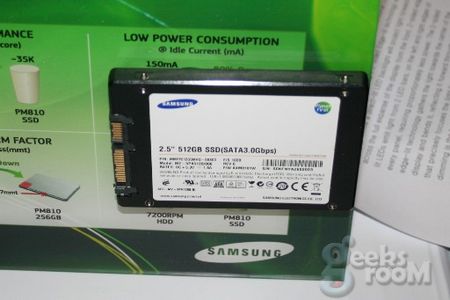 CES 2011: Samsung PM810 512Gb SATA 3G SSD 2