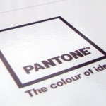 Dale color al año con el Calendario Pantone 2011 14