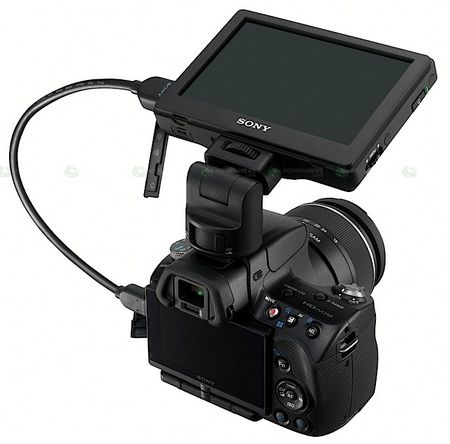 Sony anunció un monitor externo de 5.5” para DSLR y Handycam 1