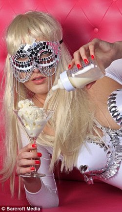 Baby Gaga, helado hecho con leche materna [WTF?] 1