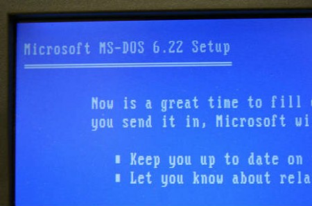 Si utiliza una computadora, por favor no olvide los orígenes de MS-DOS 1
