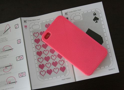 Protector de iPhone 4 para mujeres… a las que les gusta bordar