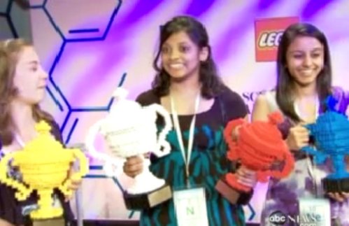 3 mujeres ganan el premio de la Feria de Ciencia Global de Google 1