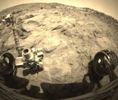 Alrededor de Marte en 3 minutos a bordo del robot Spirit de la NASA 1