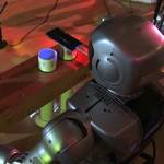 4 robots humanoides HUBO interpretan Come Together de los Beatles
