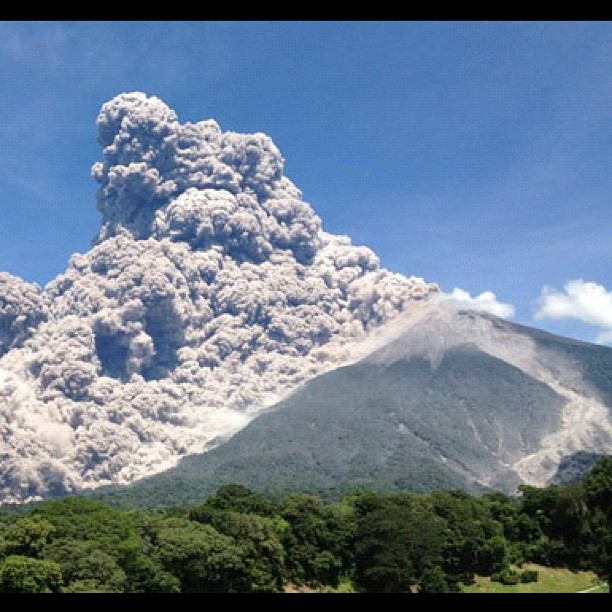 La erupción del Volcán de Fuego en Guatemala vista por usuarios de Instagram #Fotografia 8