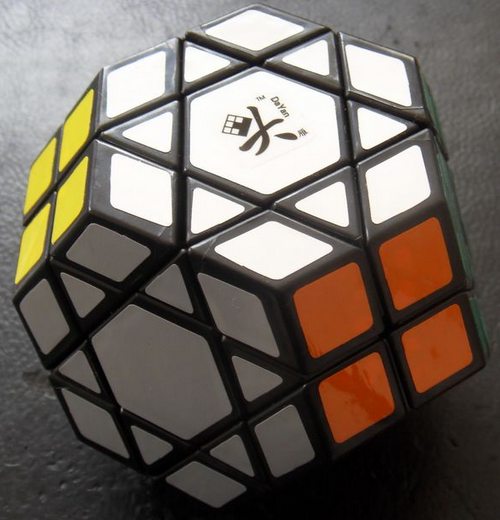 4 alternativas muy geeks al cubo de Rubik #Videos 3
