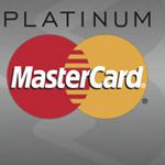 Mastercard lanza una nueva tarjeta de crédito con una pantalla y teclado