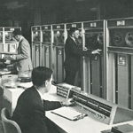 Alucinante colección de folletos de empresas de computación entre los años 1950 y 1980