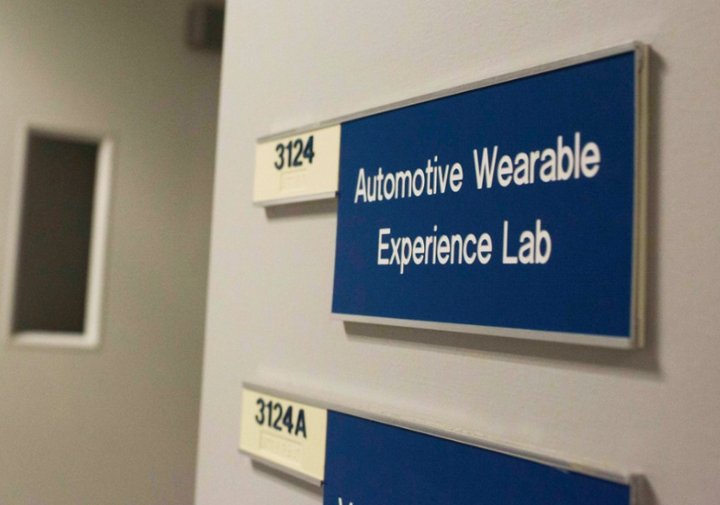 automotive-wearable-experience-lab