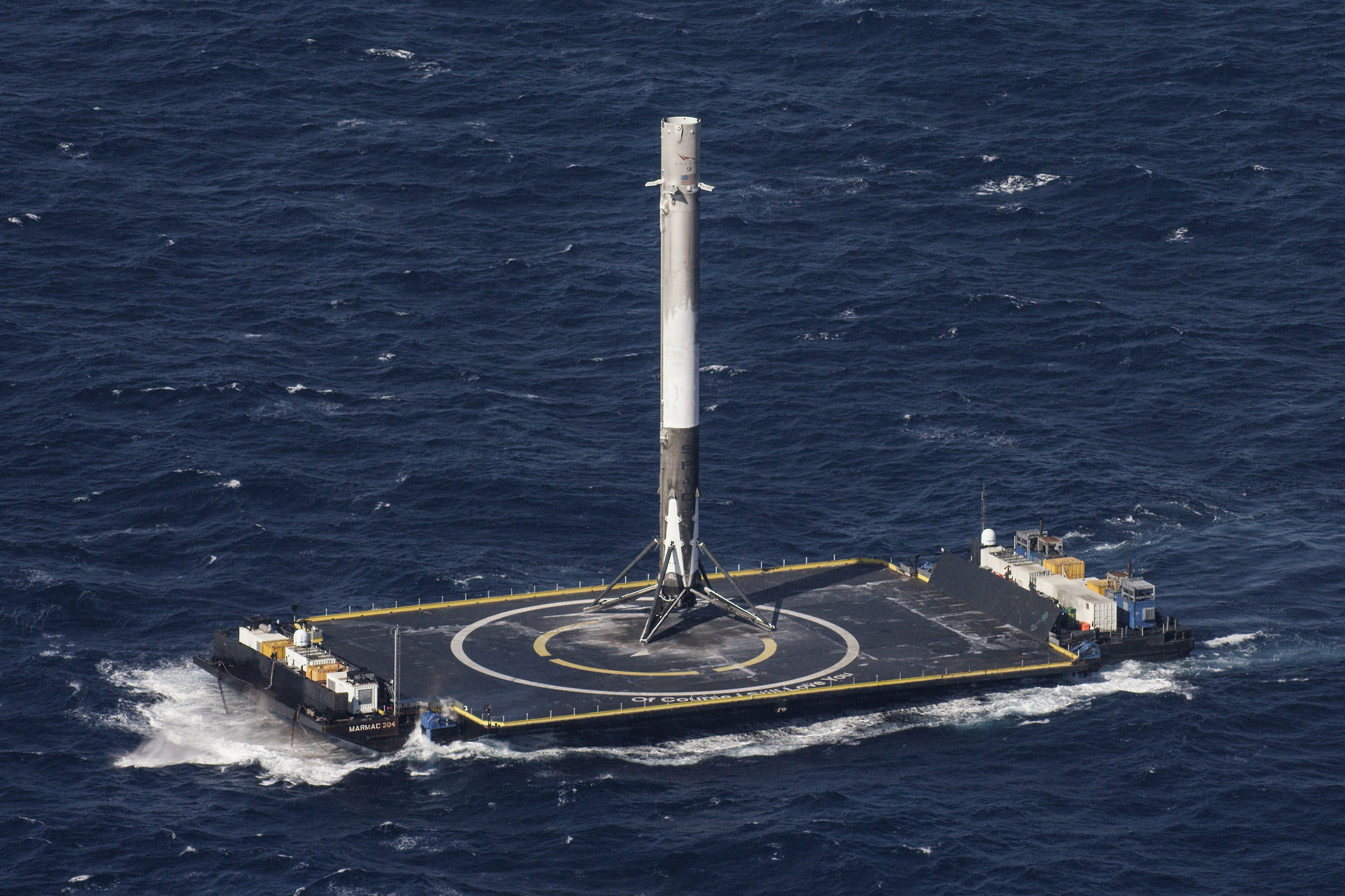 spacex-falcon-9-plataforma-marina