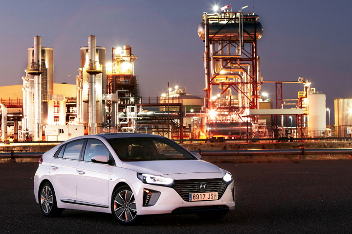 Hyundai Ioniq, la firma coreana explica las 10 formas de crear un automóvil más sostenible