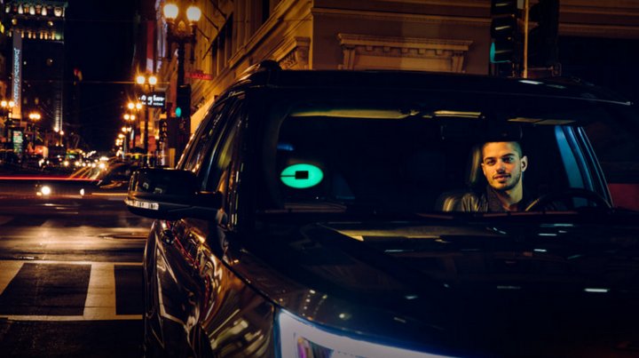 Uber Beacon, nuevo sistema con luces de color para identificar más fácil el automóvil que viene por nosotros