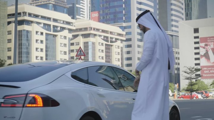 Dubai en camino a cumplir su plan de transporte autónomo, compra 200 vehículos Tesla modelos S y X 1