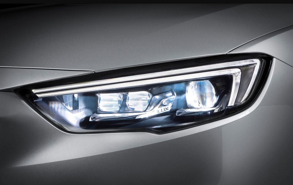Opel Corsa - Sistema de Iluminación Matricial Intellilux LED