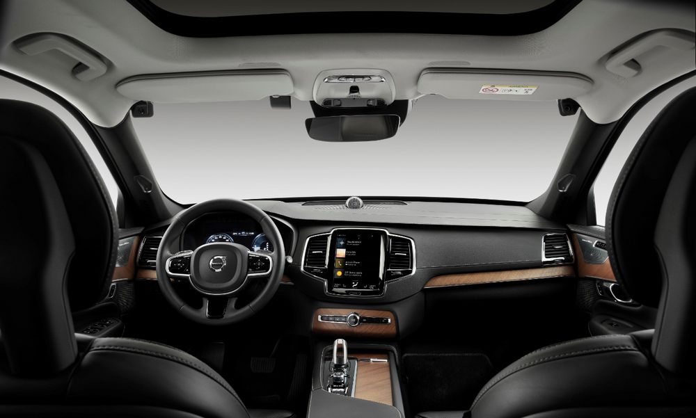 Volvo Cars - Evitar Accidentes - Cámaras y Sensores en el Interior del Vehículo