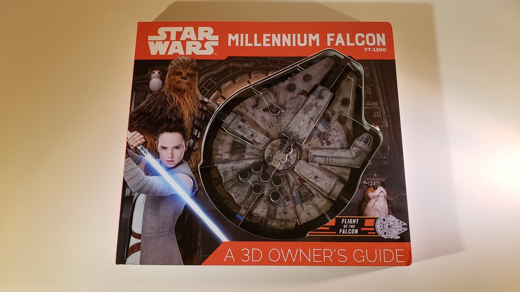 Star Wars Millennium Falcon: A 3D Owner’s Guide, estupendo libro para niños