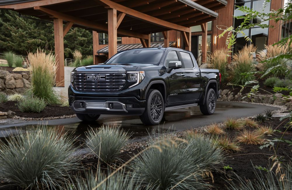 2022 GMC Sierra 1500 Denali Ultimate in Titanium Rush