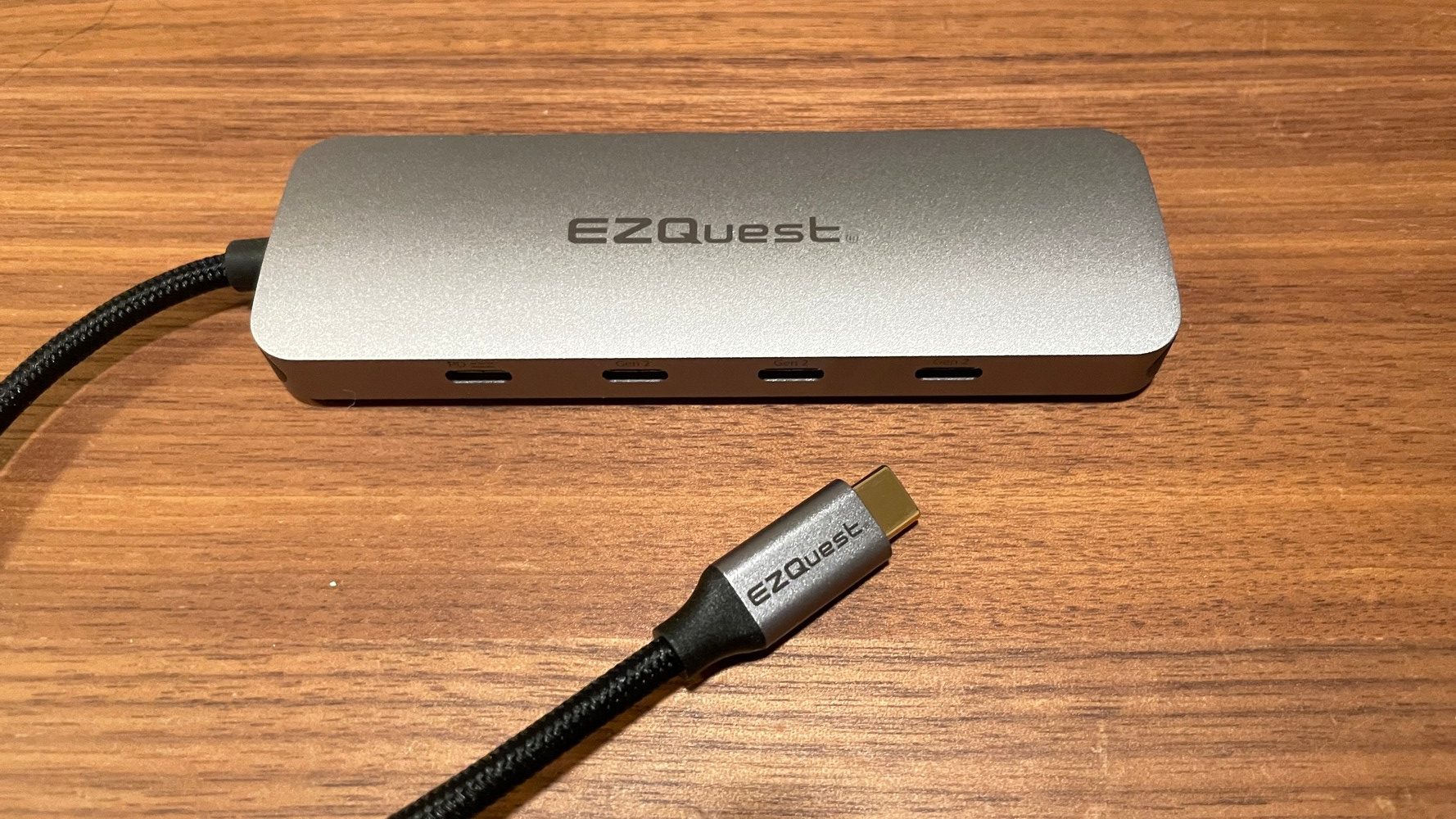 EZQuest USB-C Gen 2 Hub Adapter 7-Ports