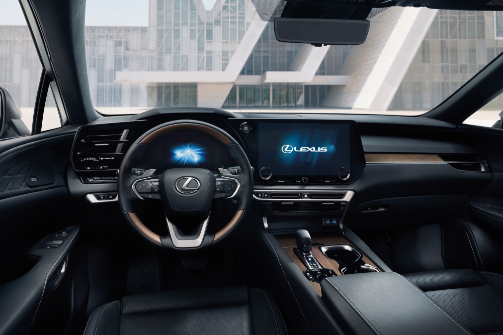 Lexus utiliza la tecnología Nanoe X para purificar el interior de sus vehículos thumbnail