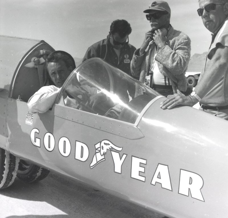 El Legado de Velocidad de Goodyear: Un Viaje Épico