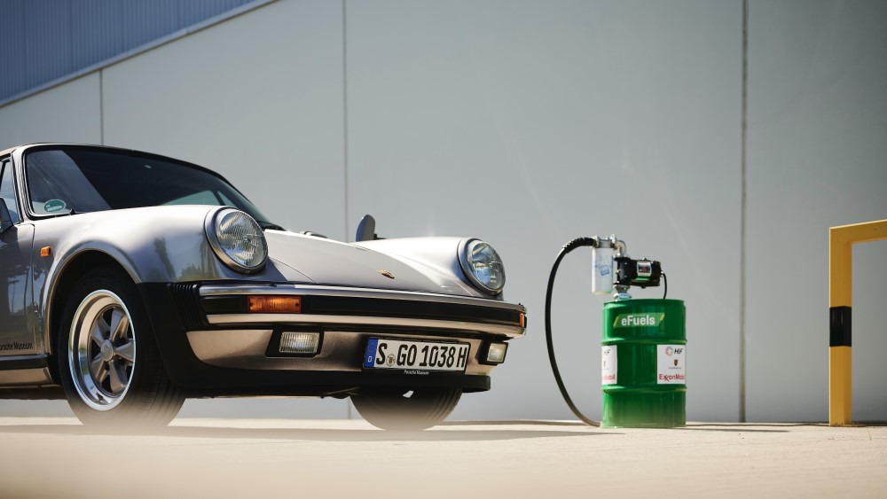 Porsche 911 - Combustible Sintético 
