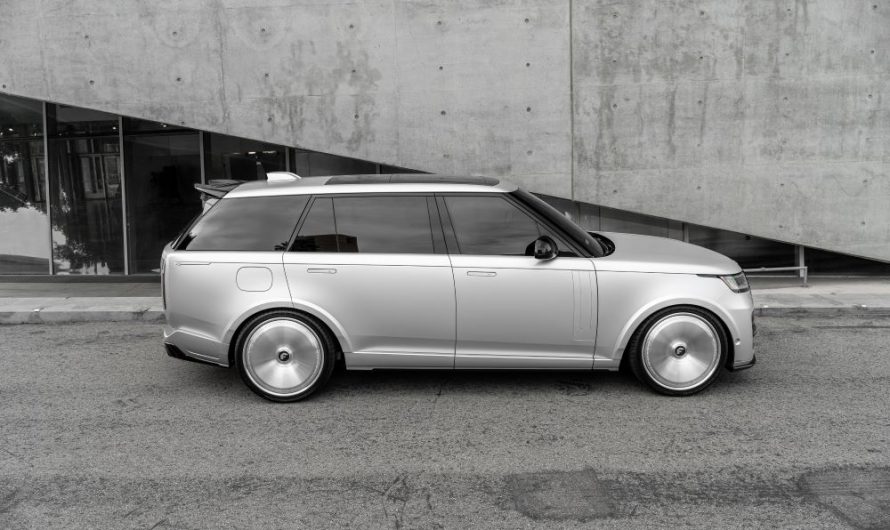 Kim Kardashian Agrega a su Colección un Range Rover de Fibra de Carbono de 306.000 dólares