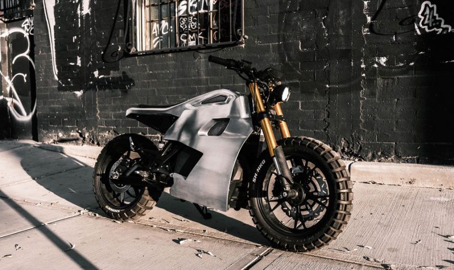 Motocicleta Eléctrica Personalizada: Ryvid Anthem de Cristian Sosa Revoluciona el Diseño