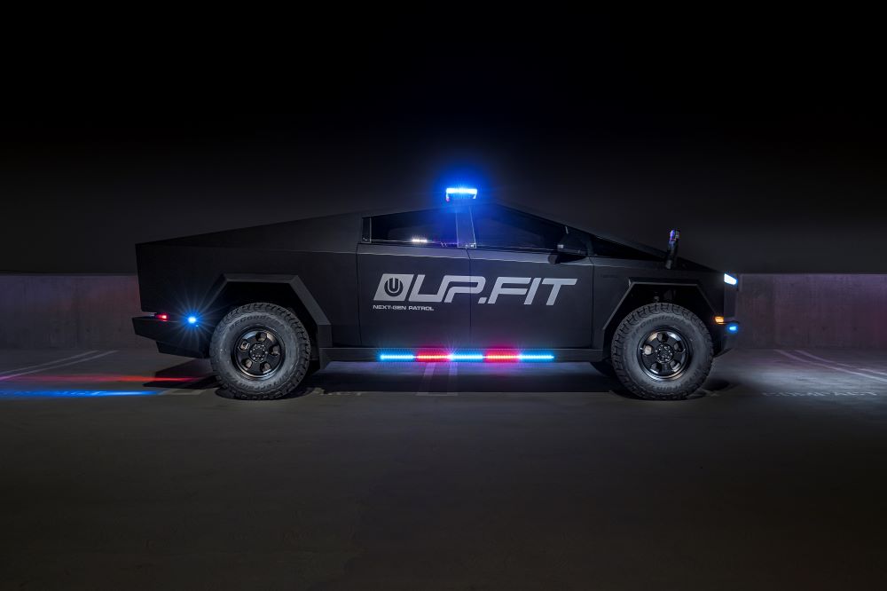 Tesla Cybertruck Policial