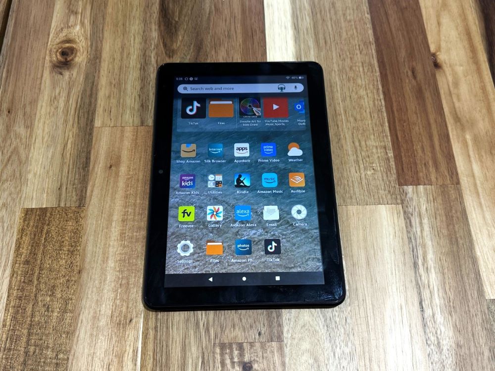 Amazon Fire HD 8 (2024)