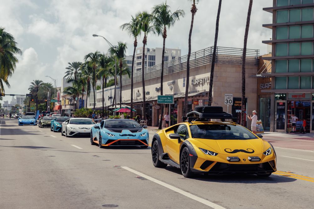 Automobili Lamborghini - Movember