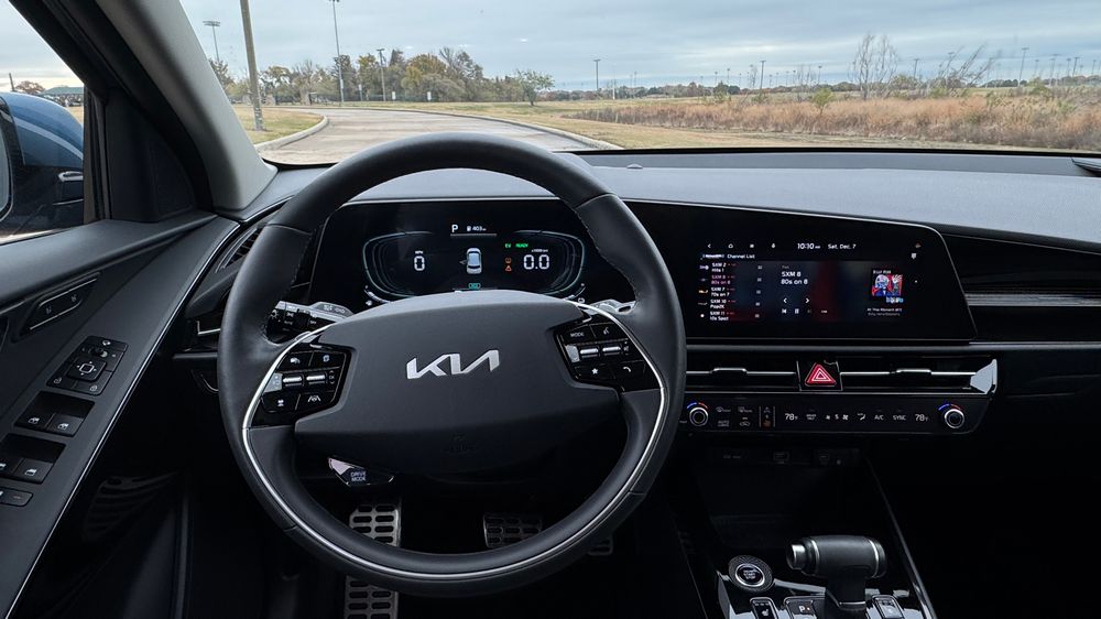 Kia Niro SX Touring 2024