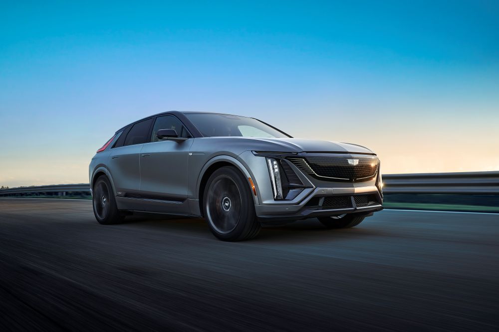 Cadillac presenta el LYRIQ-V, su modelo más rápido y el primer V-Series eléctrico